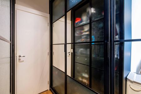 Apartamento à venda com 134m², 3 quartos e 2 vagas Apartamento à venda com 134m², 3 quartos e 2 vagasSuite 01 - Closet