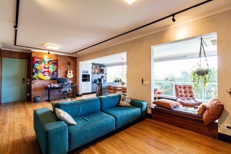 Apartamento à venda com 134m², 3 quartos e 2 vagas Apartamento à venda com 134m², 3 quartos e 2 vagasSala