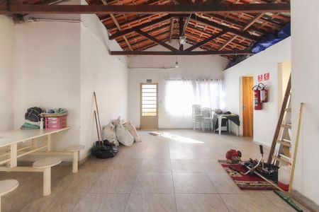 Apartamento para alugar com 42m², 2 quartos e sem vagaÁrea Comum