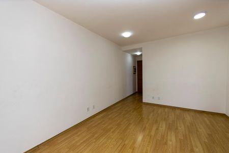 Sala de apartamento para alugar com 2 quartos, 68m² em Vila Creti, Barueri