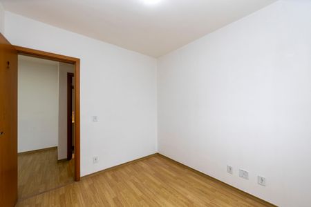 Quarto 1 de apartamento para alugar com 2 quartos, 68m² em Vila Creti, Barueri