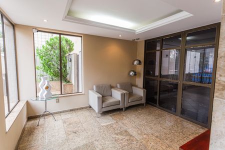 Apartamento à venda com 110m², 3 quartos e 2 vagas Apartamento à venda com 110m², 3 quartos e 2 vagasHall de entrada