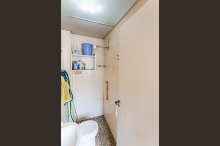 Apartamento à venda com 110m², 3 quartos e 2 vagas Apartamento à venda com 110m², 3 quartos e 2 vagasBanheiro de serviço