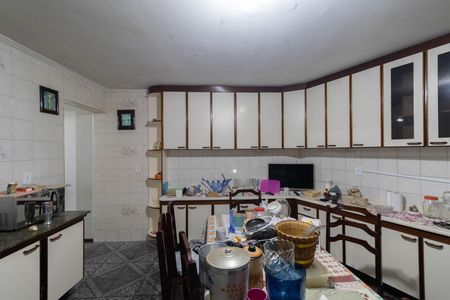 Casa à venda com 120m², 4 quartos e 2 vagas Casa à venda com 120m², 4 quartos e 2 vagasCozinha