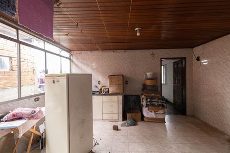 Casa à venda com 120m², 4 quartos e 2 vagas Casa à venda com 120m², 4 quartos e 2 vagasÁrea de Serviço