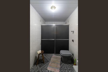 Casa à venda com 120m², 4 quartos e 2 vagas Casa à venda com 120m², 4 quartos e 2 vagasBanheiro