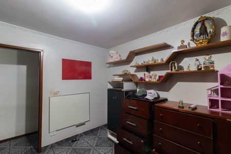Casa à venda com 120m², 4 quartos e 2 vagas Casa à venda com 120m², 4 quartos e 2 vagasQuarto 1