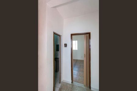 Hall do 2º andar de apartamento para alugar com 2 quartos, 64m² em Vaz Lobo, Rio de Janeiro