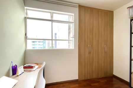Apartamento para alugar com 110m², 3 quartos e 1 vaga Apartamento para alugar com 110m², 3 quartos e 1 vagaQuarto 3