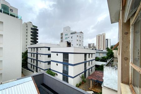 Apartamento para alugar com 110m², 3 quartos e 1 vaga Apartamento para alugar com 110m², 3 quartos e 1 vagaVista do Quarto 2