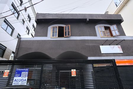 Apartamento para alugar com 115m², 2 quartos e 1 vaga Apartamento para alugar com 115m², 2 quartos e 1 vagaFachada