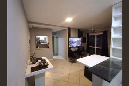 Sala de apartamento para alugar com 2 quartos, 60m² em Taquara, Rio de Janeiro