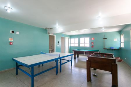 Apartamento para alugar com 60m², 2 quartos e 1 vagaÁrea de Jogos 