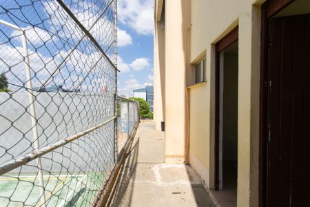 Apartamento para alugar com 60m², 2 quartos e 1 vagaÁrea comum - Quadra 