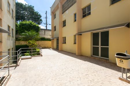 Apartamento para alugar com 60m², 2 quartos e 1 vagaÁrea comum 