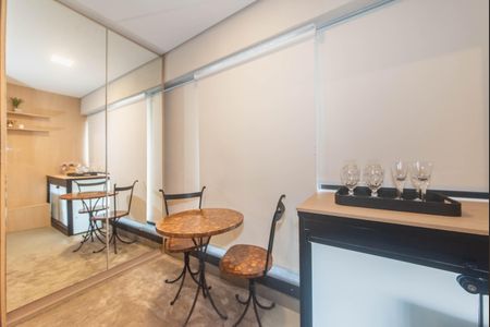 Studio para alugar com 25m², 1 quarto e sem vagaQuarto - Varanda