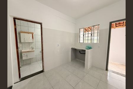 Cozinha de kitnet/studio para alugar com 1 quarto, 25m² em Jardim São Paulo, Várzea Paulista