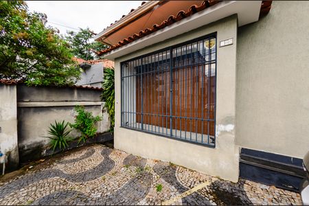 Casa à venda com 200m², 1 quarto e 1 vaga Casa à venda com 200m², 1 quarto e 1 vagaGaragem