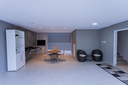 Casa à venda com 200m², 3 quartos e 6 vagasGaragem e espaço gourmet