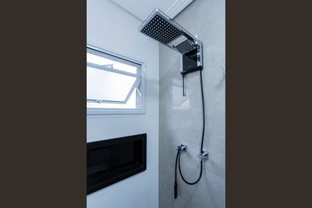 Casa à venda com 200m², 3 quartos e 6 vagasBanheiro suite 1