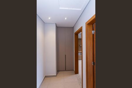Casa à venda com 200m², 3 quartos e 6 vagasHall dos quartos