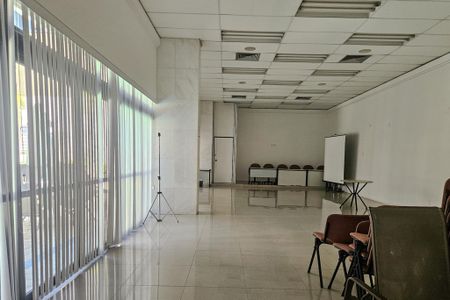 Apartamento para alugar com 36m², 1 quarto e 1 vaga Apartamento para alugar com 36m², 1 quarto e 1 vagaÁrea comum - Salão de festas