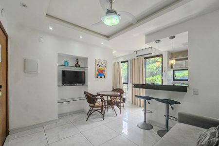Apartamento para alugar com 36m², 1 quarto e 1 vaga Apartamento para alugar com 36m², 1 quarto e 1 vagasala
