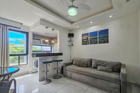 sala de apartamento para alugar com 1 quarto, 36m² em Ondina, Salvador