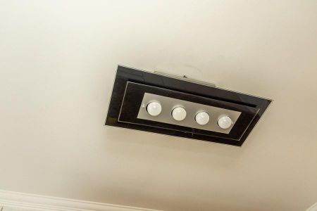 Apartamento para alugar com 80m², 3 quartos e 2 vagas Apartamento para alugar com 80m², 3 quartos e 2 vagasDetalhe Cozinha-Lustre