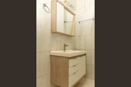 Apartamento para alugar com 80m², 3 quartos e 2 vagas Apartamento para alugar com 80m², 3 quartos e 2 vagasBanheiro Social