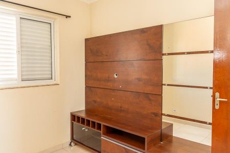 Apartamento para alugar com 80m², 3 quartos e 2 vagas Apartamento para alugar com 80m², 3 quartos e 2 vagasQuarto 2