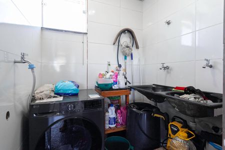 Apartamento à venda com 105m², 2 quartos e 1 vaga Apartamento à venda com 105m², 2 quartos e 1 vagaCobertura - Área de serviço