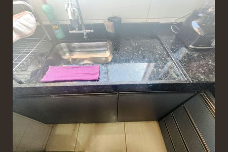 Apartamento à venda com 105m², 2 quartos e 1 vaga Apartamento à venda com 105m², 2 quartos e 1 vagaCozinha