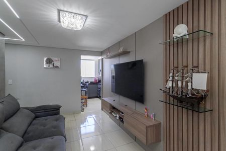 Apartamento à venda com 105m², 2 quartos e 1 vaga Apartamento à venda com 105m², 2 quartos e 1 vagaSala