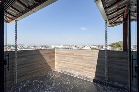 Apartamento à venda com 105m², 2 quartos e 1 vaga Apartamento à venda com 105m², 2 quartos e 1 vagaCobertura