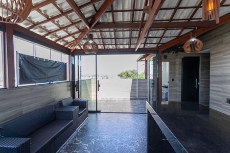 Apartamento à venda com 105m², 2 quartos e 1 vaga Apartamento à venda com 105m², 2 quartos e 1 vagaCobertura