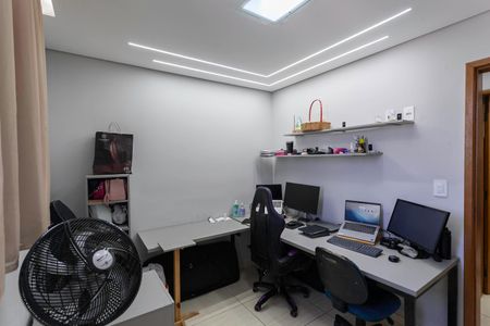 Apartamento à venda com 105m², 2 quartos e 1 vaga Apartamento à venda com 105m², 2 quartos e 1 vagaQuarto 2