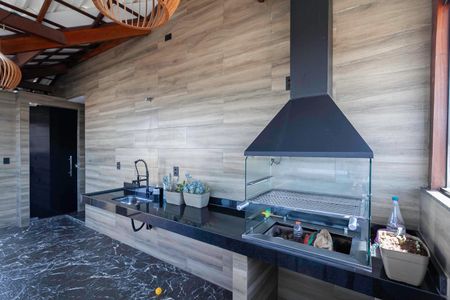 Apartamento à venda com 105m², 2 quartos e 1 vaga Apartamento à venda com 105m², 2 quartos e 1 vagaCobertura