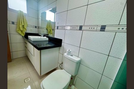 Casa para alugar com 188m², 4 quartos e 1 vagaBanheiro 1