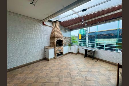 Casa para alugar com 188m², 4 quartos e 1 vagaChurrasqueira