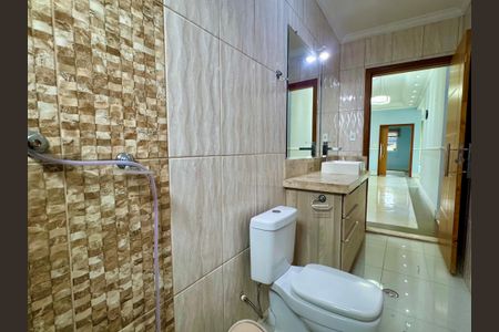 Casa para alugar com 188m², 4 quartos e 1 vagaBanheiro 2