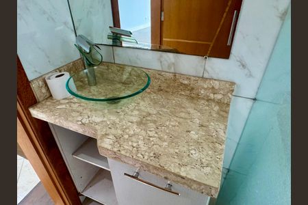 Casa para alugar com 188m², 4 quartos e 1 vagaBanheiro 3