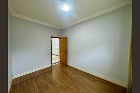 Casa para alugar com 188m², 4 quartos e 1 vagaQuarto 1