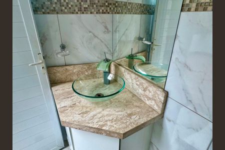 Casa para alugar com 188m², 4 quartos e 1 vagaBanheiro 3