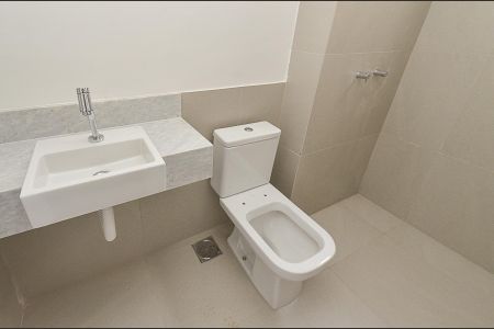 Apartamento à venda com 76m², 2 quartos e 2 vagasBanheiro Suíte 1