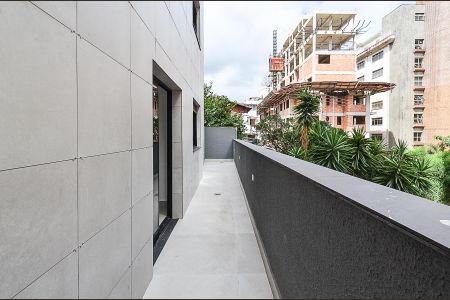 Apartamento à venda com 76m², 2 quartos e 2 vagasÁrea Privativa