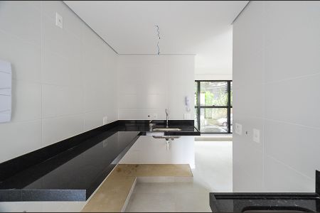 Apartamento à venda com 76m², 2 quartos e 2 vagasCozinha