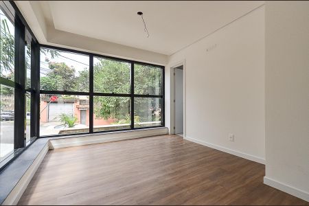 Apartamento à venda com 76m², 2 quartos e 2 vagasSuíte 2