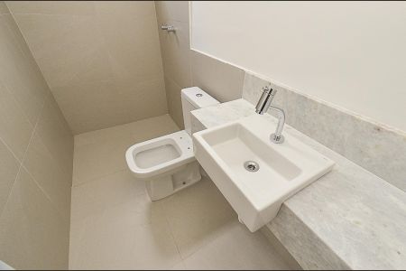 Apartamento à venda com 76m², 2 quartos e 2 vagasBanheiro Suíte 2