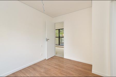 Apartamento à venda com 76m², 2 quartos e 2 vagasSuíte 1